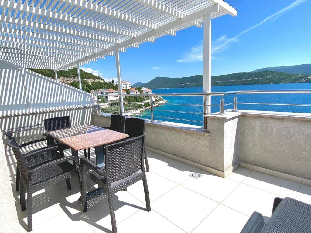 Apartments Domane Nenad Neum Exterior foto