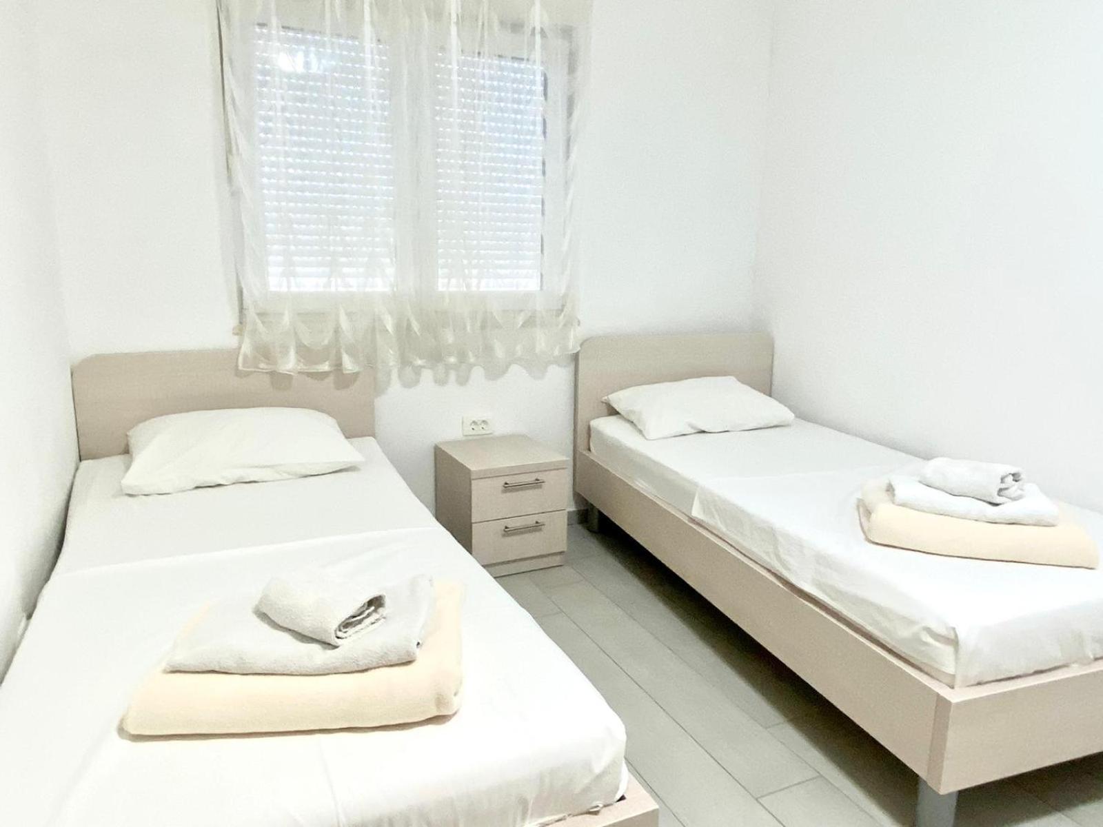 Apartments Domane Nenad Neum Quarto foto